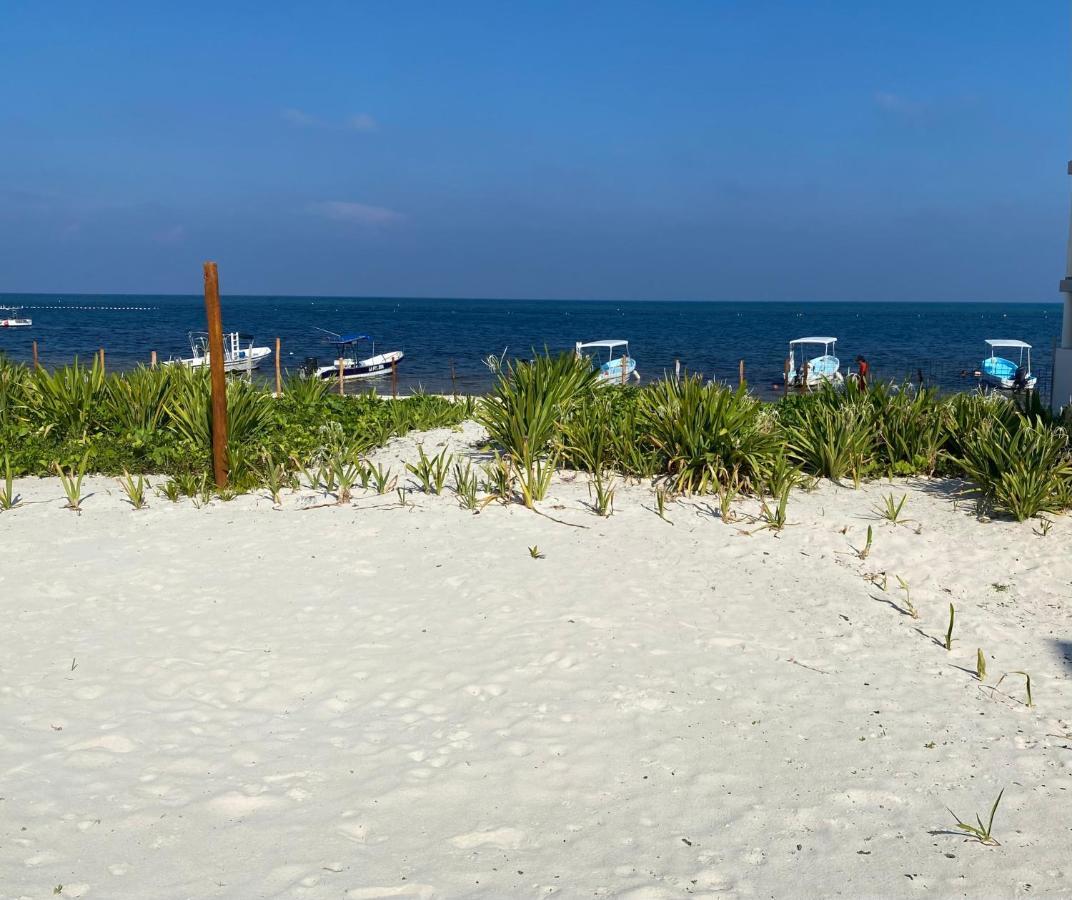Casa Lucia Beachfront Puerto Morelos Exterior photo
